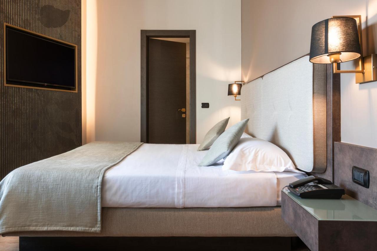 Mokinba Hotels King Milano Esterno foto