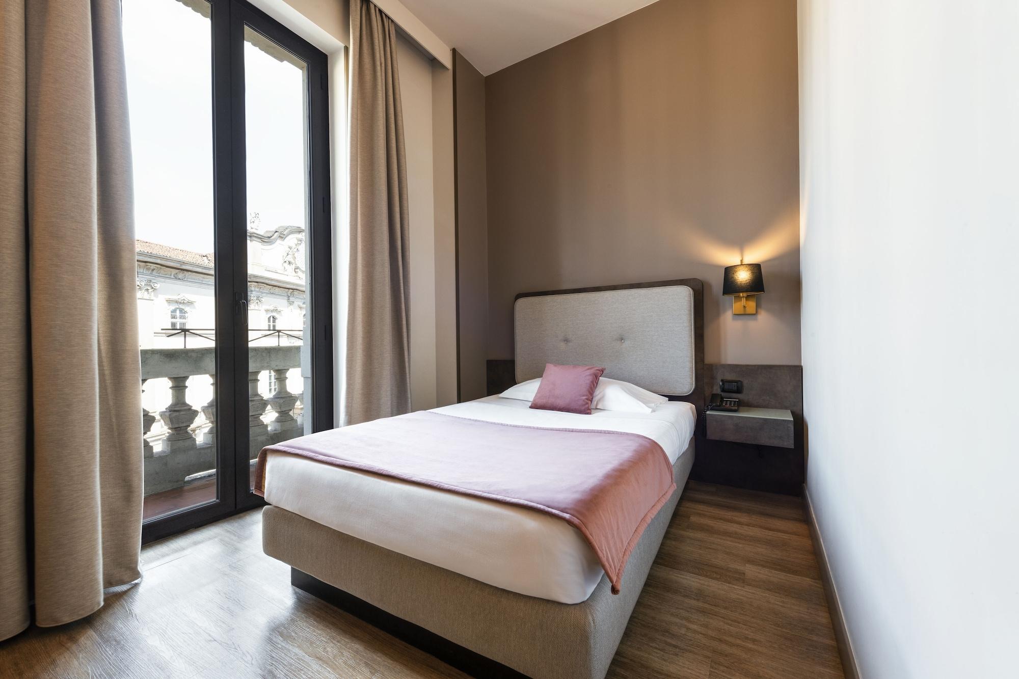 Mokinba Hotels King Milano Esterno foto