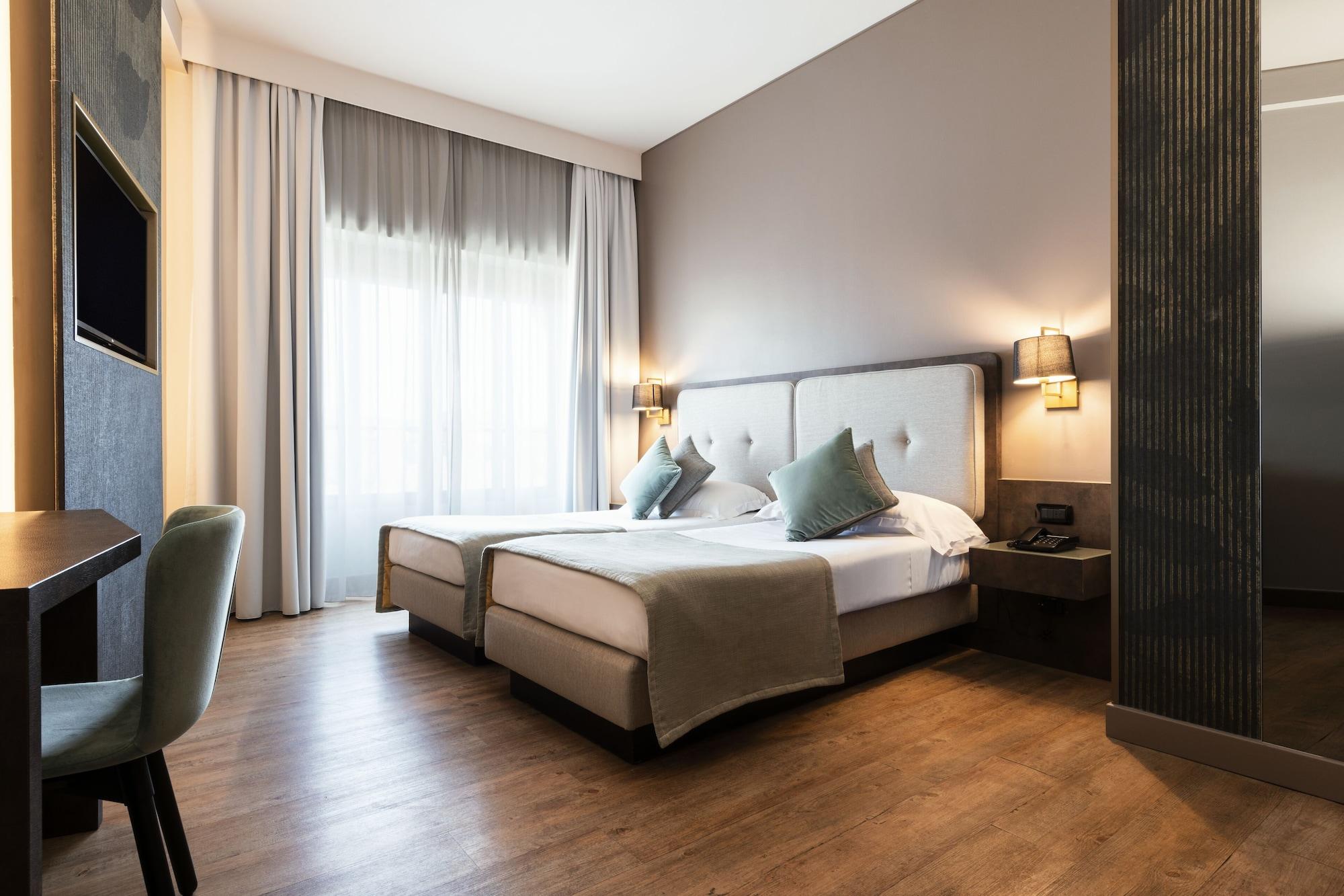 Mokinba Hotels King Milano Esterno foto