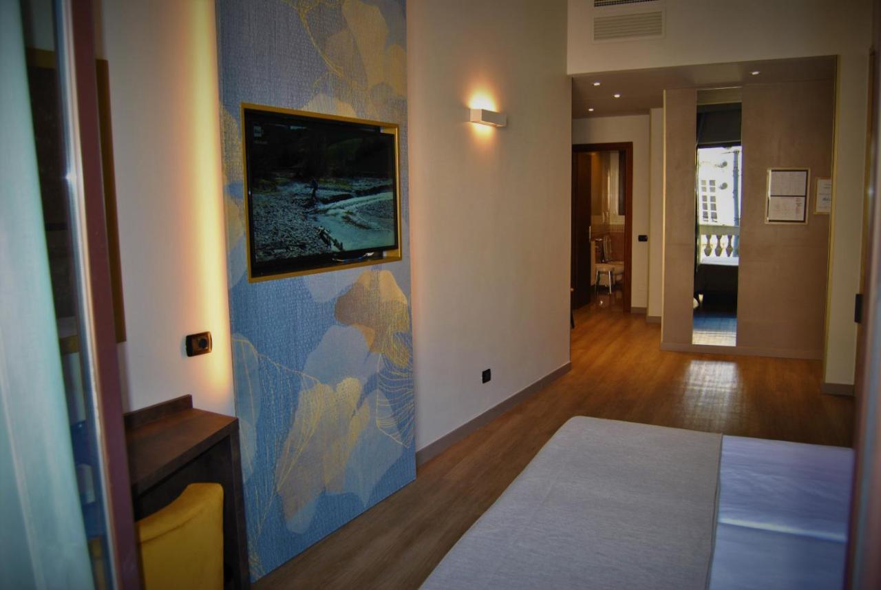 Mokinba Hotels King Milano Esterno foto